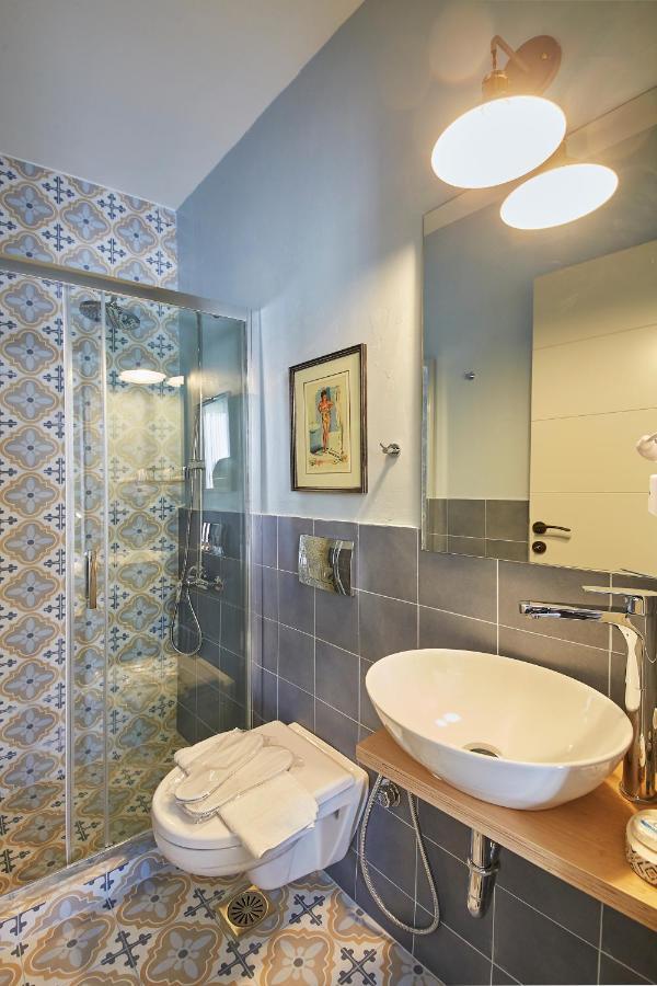 Spacious Suite W. Huge Balcony + Acropolis View Athens Luaran gambar