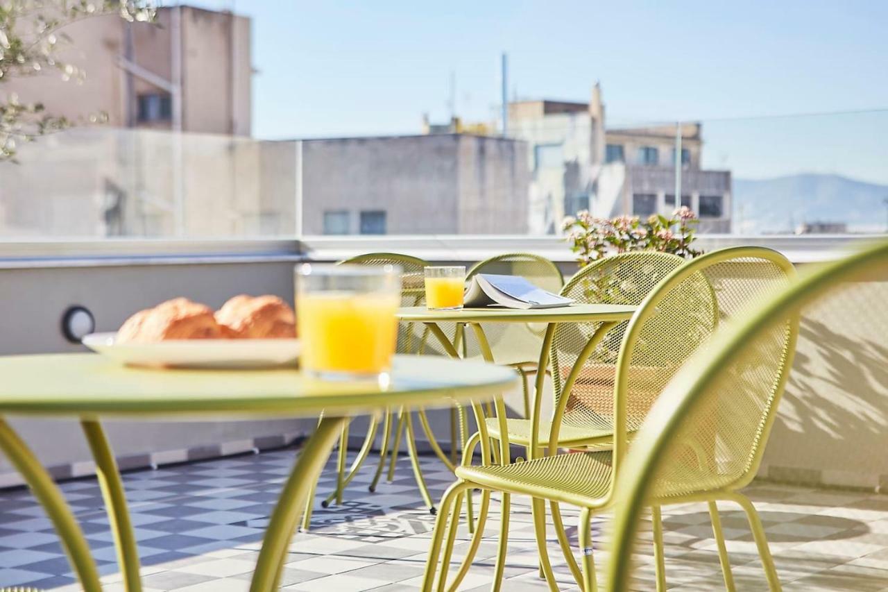 Spacious Suite W. Huge Balcony + Acropolis View Athens Luaran gambar