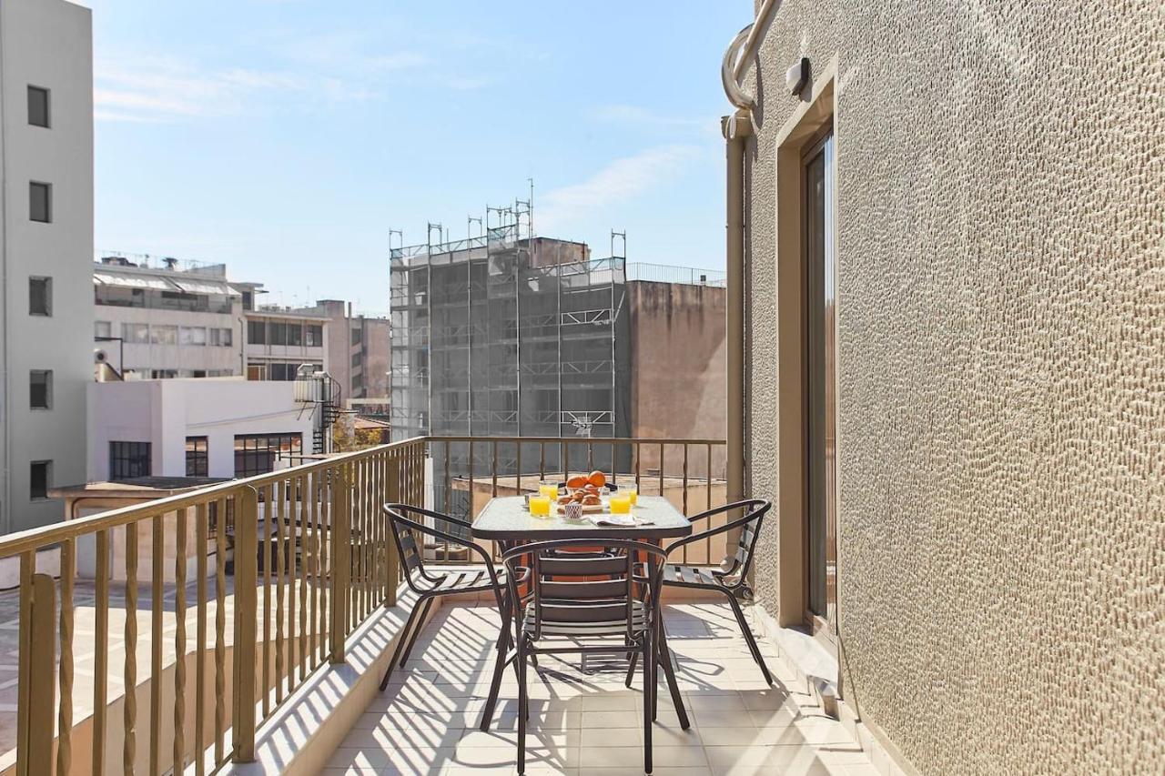 Spacious Suite W. Huge Balcony + Acropolis View Athens Luaran gambar